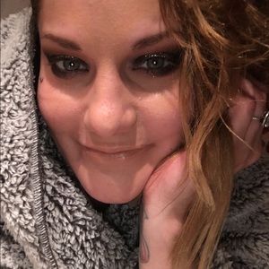 Meet your Posher, Natasha